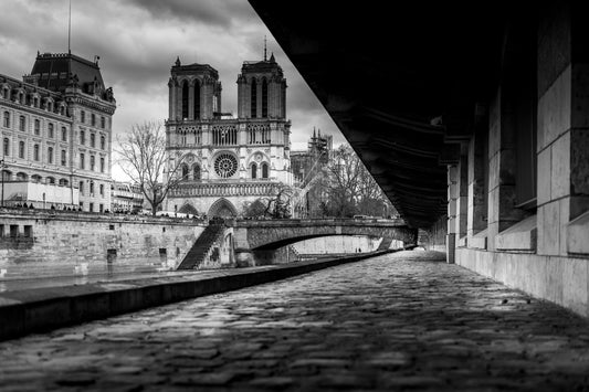 Perspective sur Notre-Dame de Paris